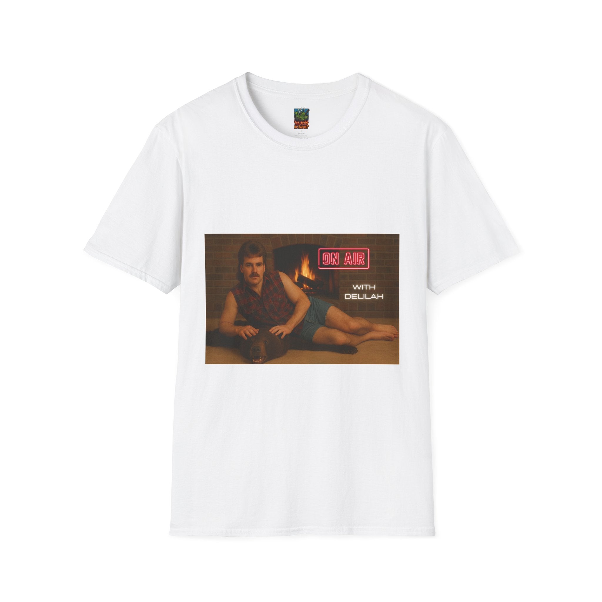 Vintage '80s Lounge Photo T-Shirt – Graphic Tee